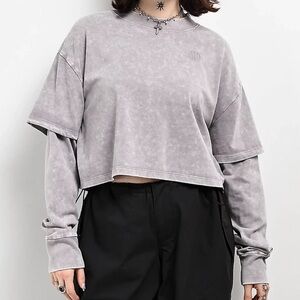 Ninth Hall Fundamentals Wm L Lonnie Grey Wash Boxy 2fer Crop Long Sleeve T-Shirt